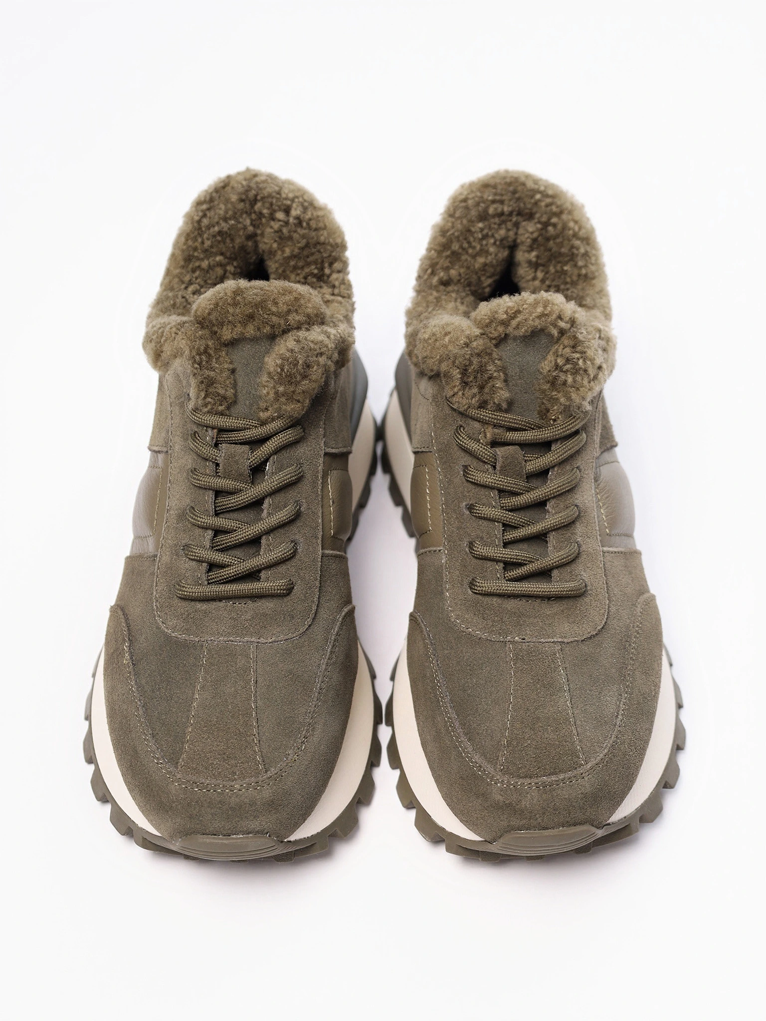 Кроссовки комбинированные зеленого цвета на рельефной подошве